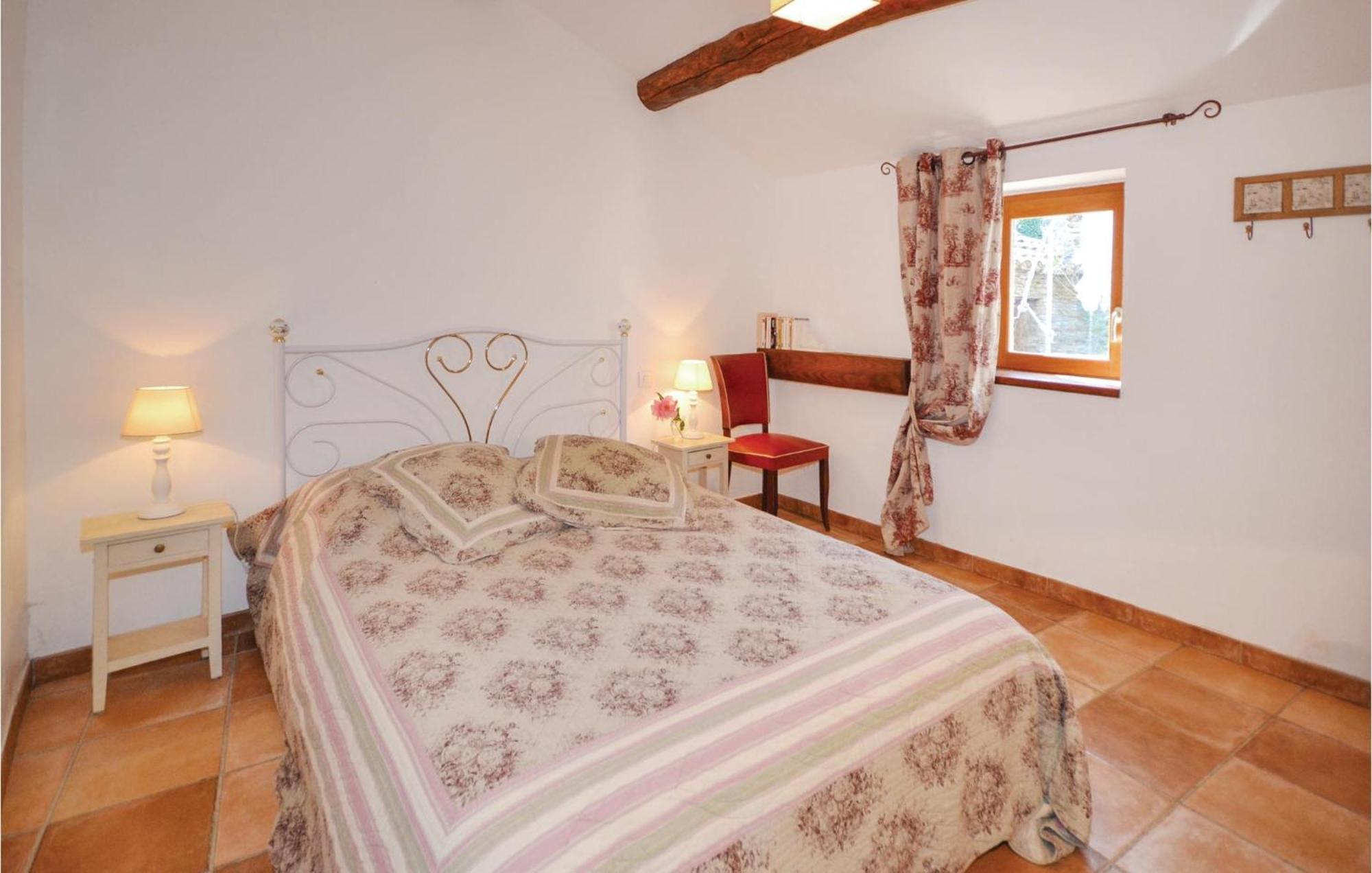 2 Bedroom Nice Apartment In Les Salles-Du-Gardon Soustelle Eksteriør billede